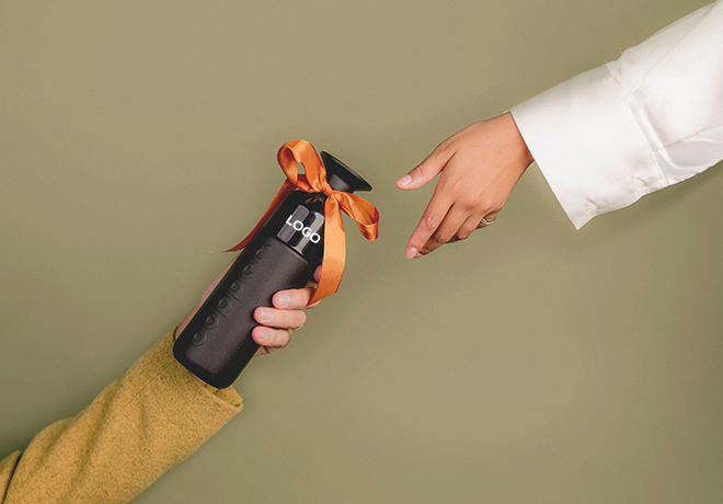 Duurzame waterflessen als relatiegeschenk